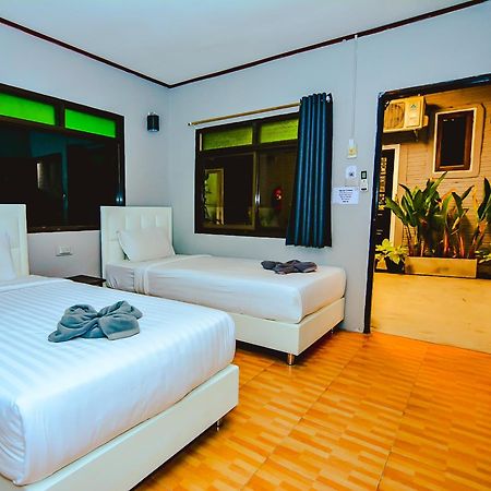 Eclipse Hostel And Bar Хад-Рін Екстер'єр фото
