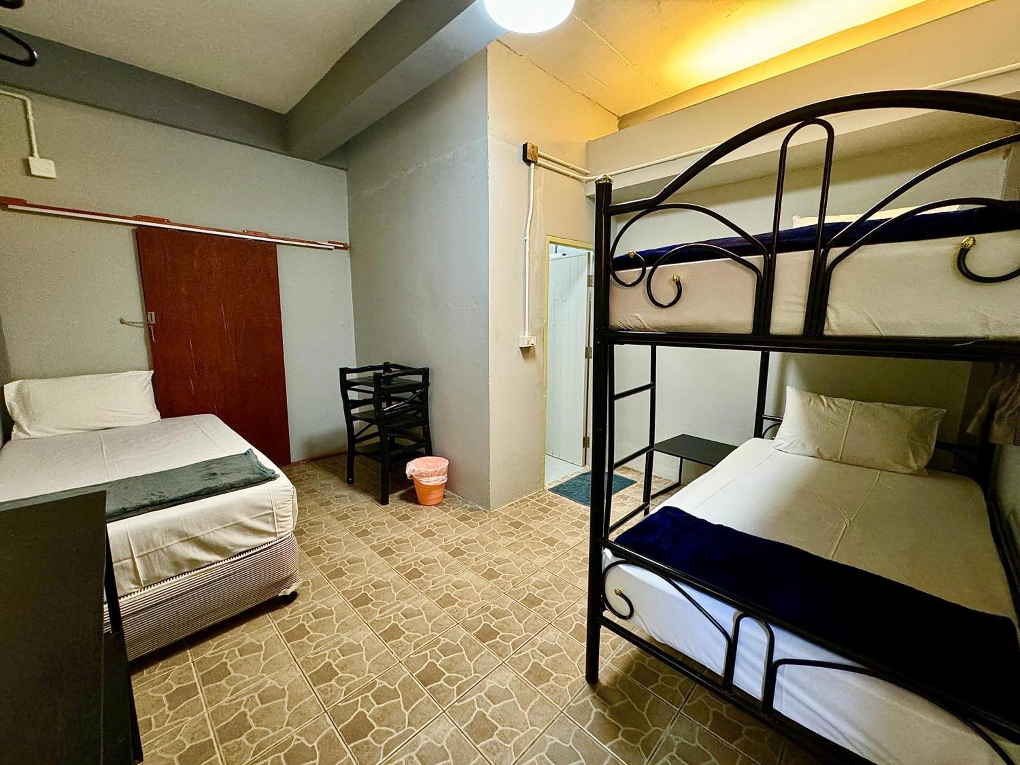 Eclipse Hostel And Bar Хад-Рін Екстер'єр фото