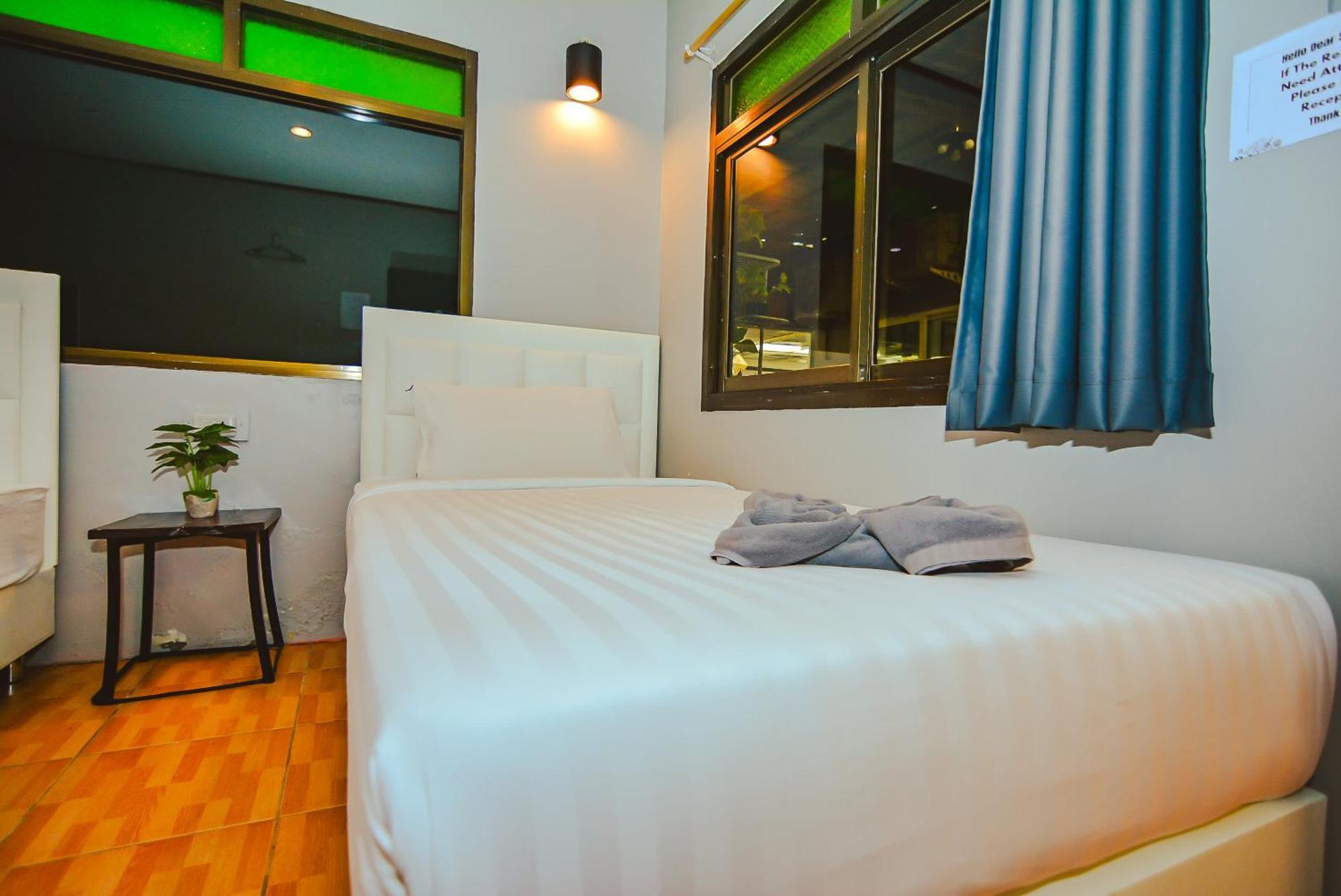 Eclipse Hostel And Bar Хад-Рін Екстер'єр фото